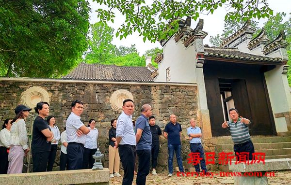 按444444444444444.jpg 按444444444444444.jpg