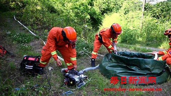 去2222222222222.jpg 去2222222222222.jpg