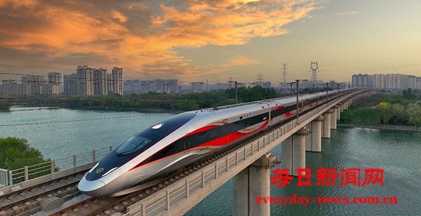 火车轮轴里的“秘密”