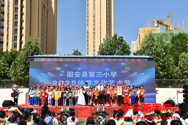 1747382597835767 (1).jpg