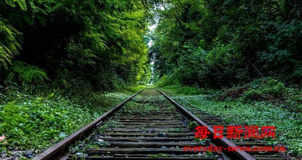 去年剩的防晒霜，今年还能用吗？