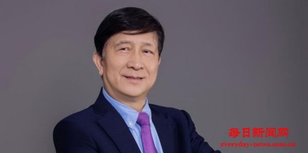 【新锐人物】王强的跨界转型与创新实践