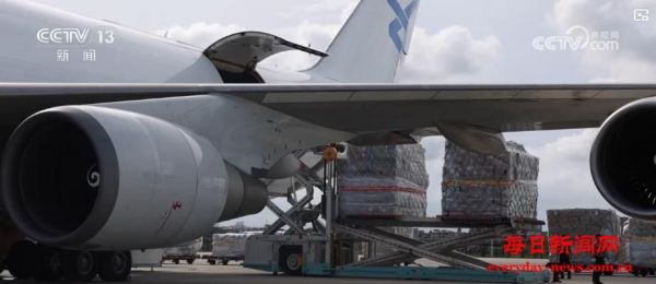 从杭州飞向全球：织密航线网络 助力跨境电